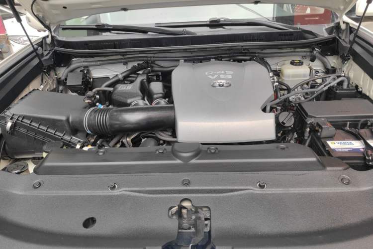 Used Toyota Prado 2018 3.5L Automatic TX Engine Bay