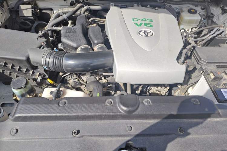 Used Toyota Prado 2018 3.5L Automatic TX-L Engine Bay