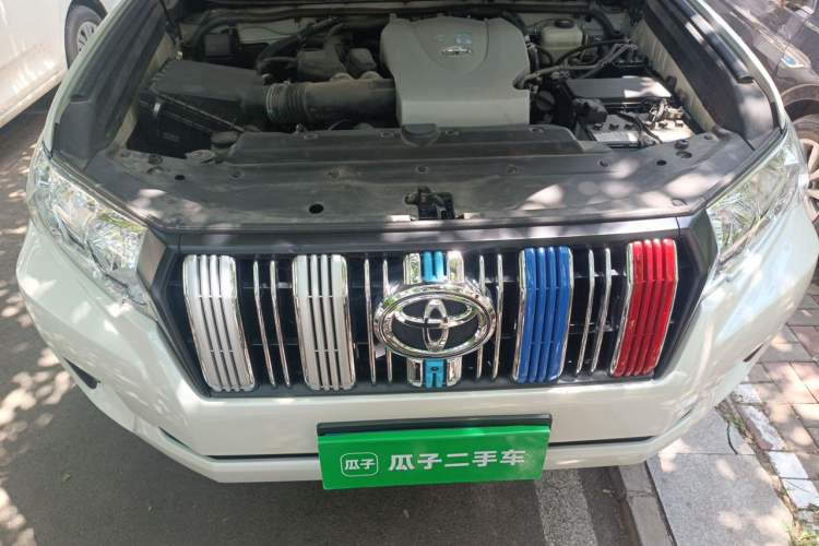 Used Toyota Prado 2018 3.5L Automatic SX Engine Bay