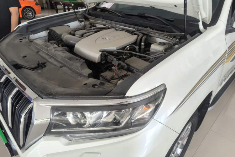Used Toyota Prado 2018 3.5L Automatic TX-L with Rear-Mounted Spare Tire Engine Bay Left