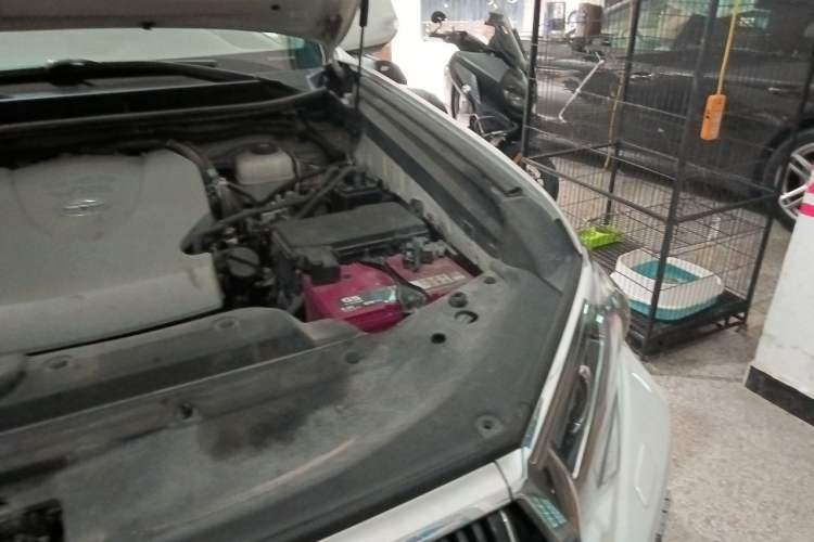 Used Toyota Prado 2018 3.5L Automatic TX-L Engine Bay Left