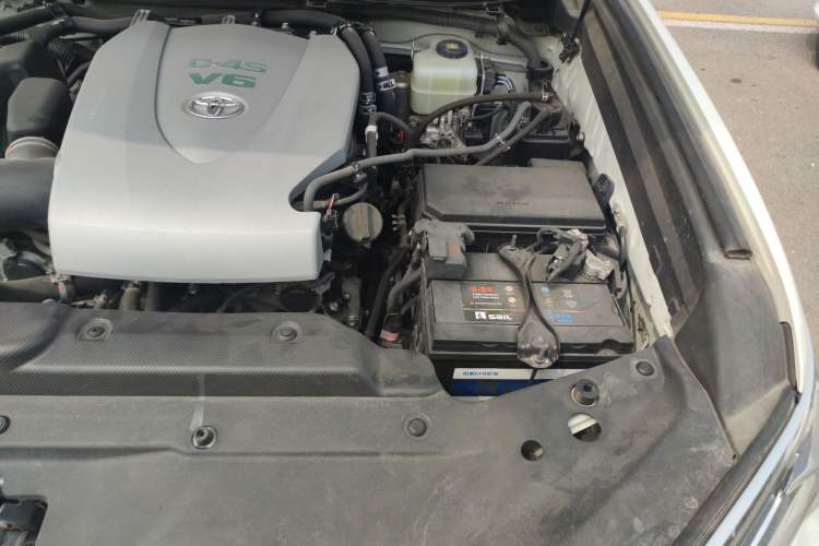 Used Toyota Prado 2018 3.5L Automatic TX-L Engine Bay Left