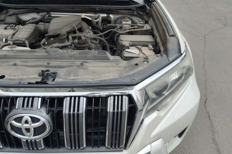 Used Toyota Prado  Engine Bay Left