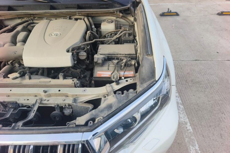 Used Toyota Prado 2018 3.5L Automatic TX-L NAVI Engine Bay Left