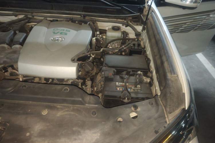 Used Toyota Prado 2018 3.5L Automatic TX-L Engine Bay Left