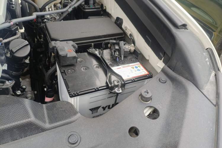 Used Toyota Prado 2018 3.5L Automatic TX-L Engine Bay Left
