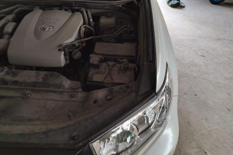 Used Toyota Prado 2018 3.5L Automatic SX Engine Bay Left