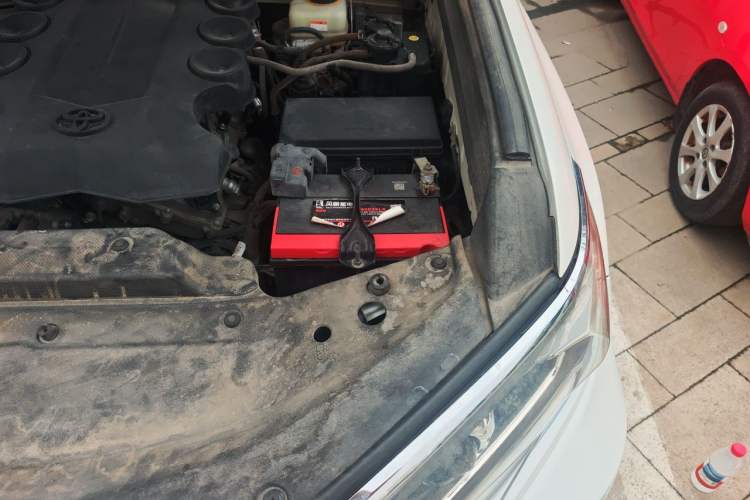 Used Toyota Prado  Engine Bay Left
