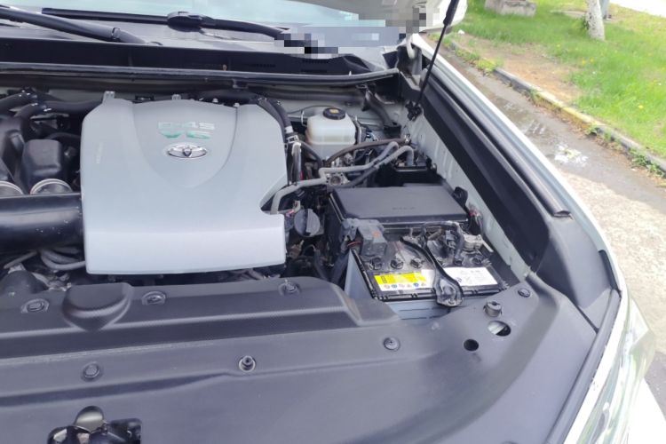 Used Toyota Prado 2018 3.5L Automatic SX Engine Bay Left