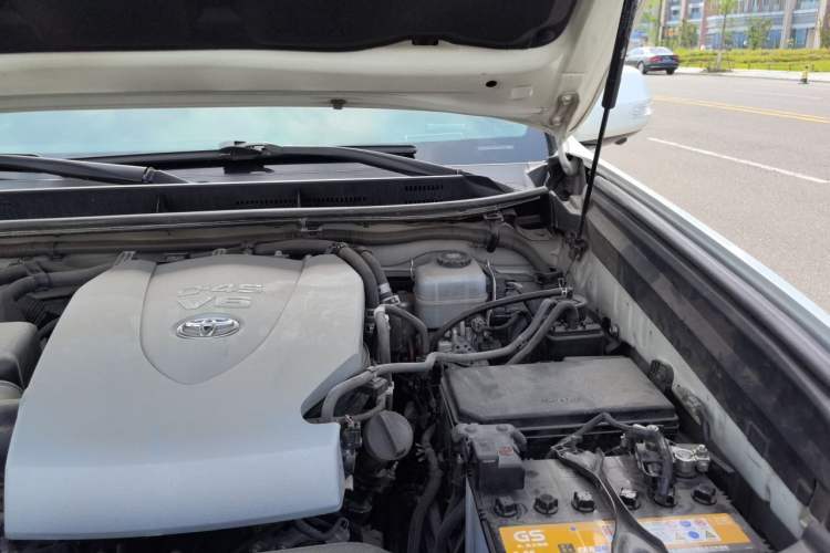 Used Toyota Prado 2018 3.5L Automatic TX Engine Bay Left