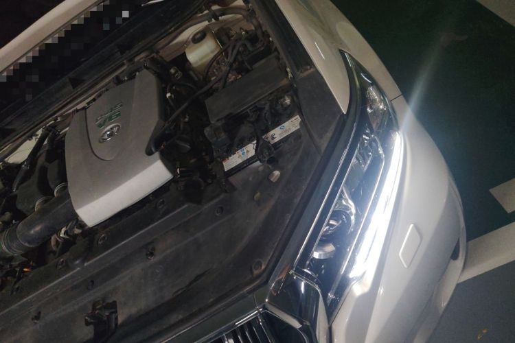 Used Toyota Prado 2018 3.5L Automatic TX-L with Rear-Mounted Spare Tire Engine Bay Left