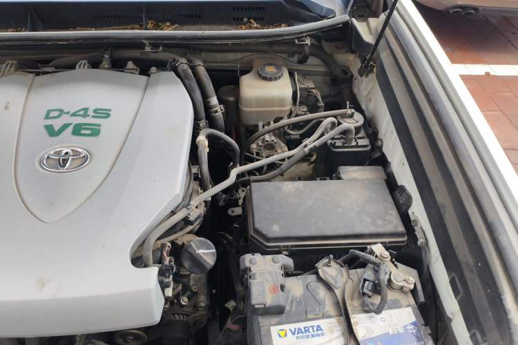 Used Toyota Prado 2018 3.5L Automatic TX-L with Rear-Mounted Spare Tire Engine Bay Left