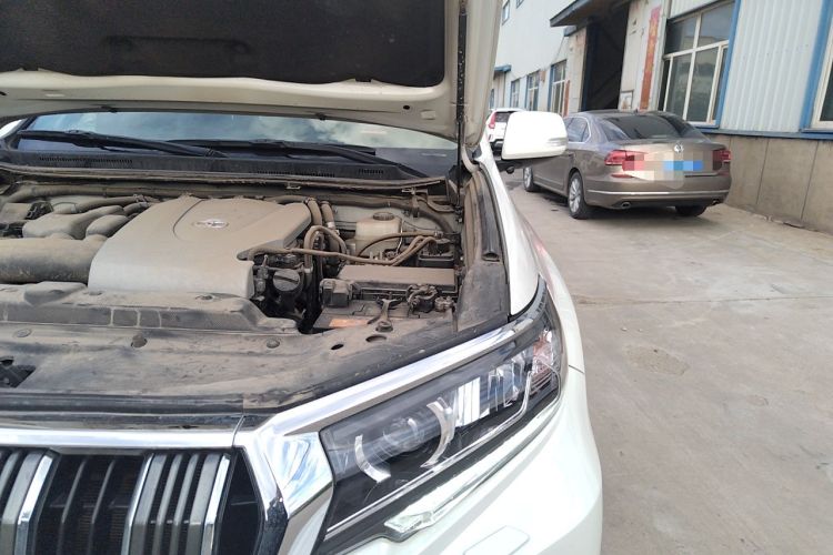Used Toyota Prado 2018 3.5L Automatic TX-L Engine Bay Left