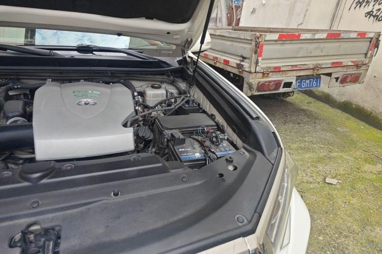 Used Toyota Prado 2018 3.5L Automatic TX-L with Rear-Mounted Spare Tire Engine Bay Left