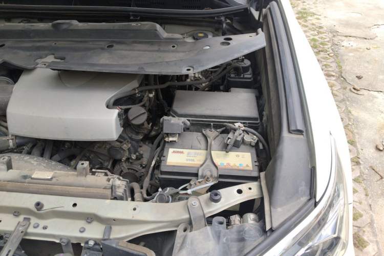 Used Toyota Prado 2018 3.5L Automatic TX-L with Rear-Mounted Spare Tire Engine Bay Left