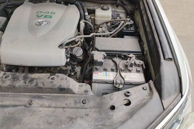Used Toyota Prado 2018 3.5L Automatic TX-L with Rear-Mounted Spare Tire Engine Bay Left