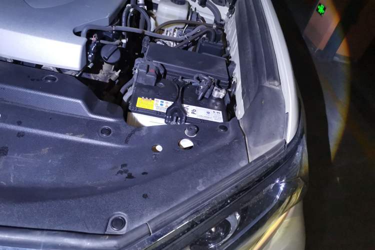 Used Toyota Prado 2018 3.5L Automatic TX-L Engine Bay Left