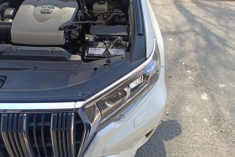 Used Toyota Prado 2018 3.5L Automatic TX-L Engine Bay Left