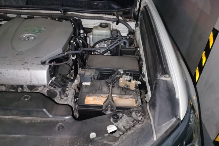 Used Toyota Prado 2018 3.5L Automatic TX-L with Rear-Mounted Spare Tire Engine Bay Left
