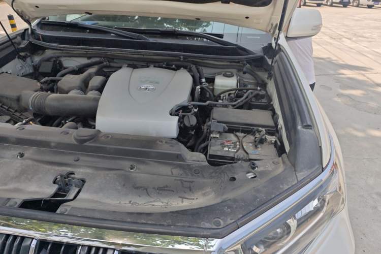 Used Toyota Prado 2018 3.5L Automatic TX-L with Rear-Mounted Spare Tire Engine Bay Left