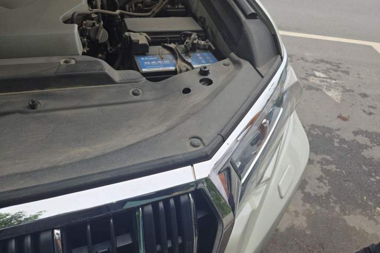 Used Toyota Prado 2018 3.5L Automatic TX-L Engine Bay Left