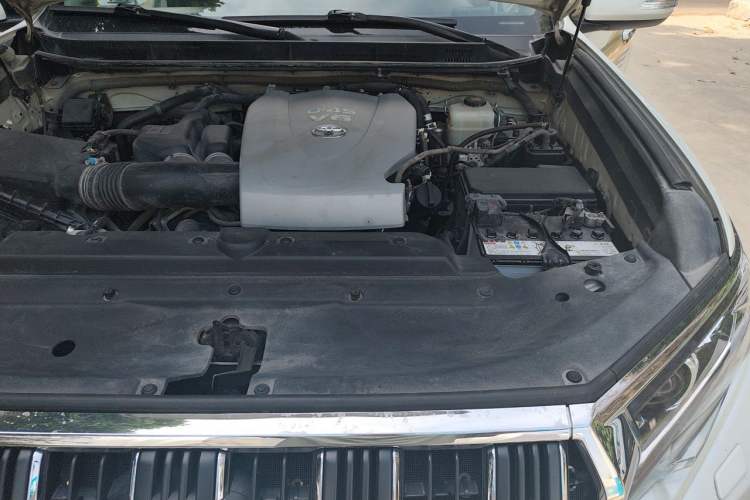 Used Toyota Prado 2018 3.5L Automatic TX-L NAVI with Rear-Mounted Spare Tire Engine Bay Left