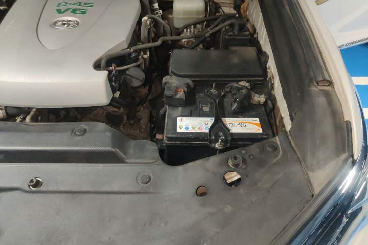 Used Toyota Prado 2018 3.5L Automatic TX-L with Rear-Mounted Spare Tire Engine Bay Left