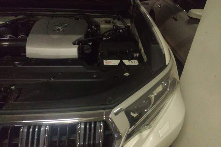 Used Toyota Prado 2018 3.5L Automatic VX NAVI Engine Bay Left