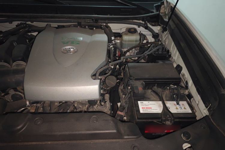 Used Toyota Prado  Engine Bay Left