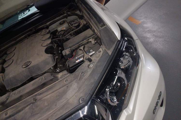 Used Toyota Prado  Engine Bay Left