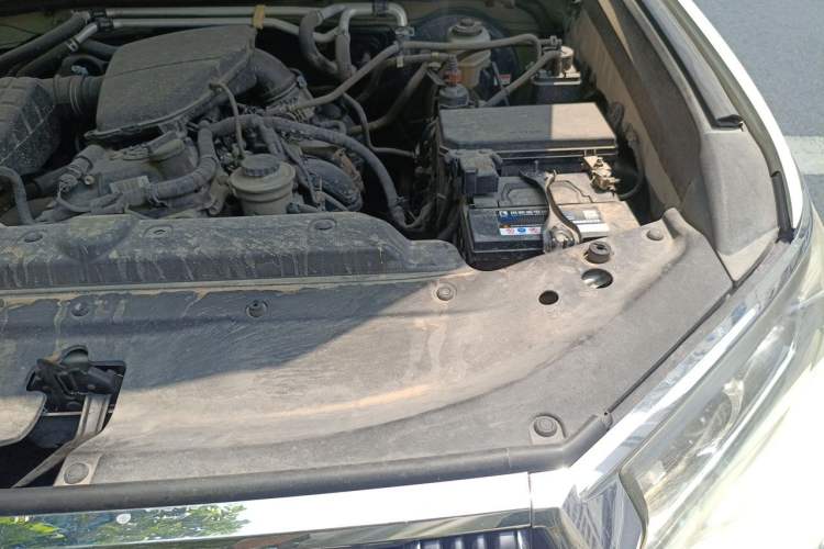 Used Toyota Prado 2018 2.7L TX Aluminum Wheels Underbody Mounting Base Version – Middle East Engine Bay Left