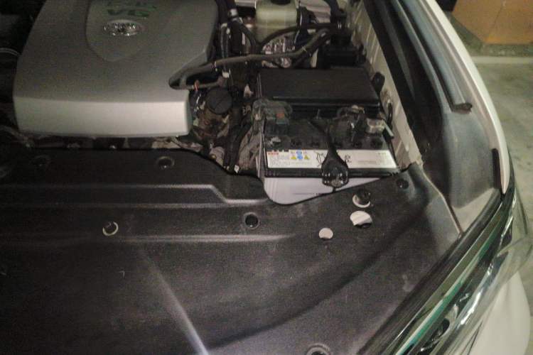 Used Toyota Prado 2018 3.5L Automatic TX-L Engine Bay Left