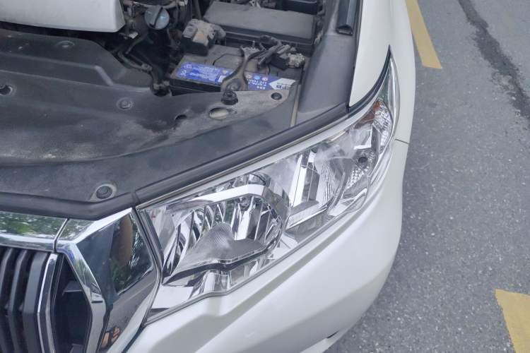 Used Toyota Prado 2018 3.5L Automatic TX Engine Bay Left
