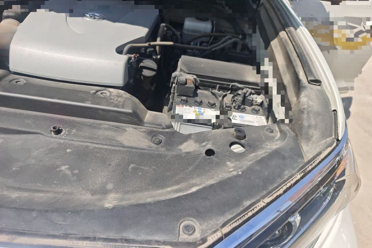 Used Toyota Prado 2018 3.5L Automatic TX-L NAVI with Rear-Mounted Spare Tire Engine Bay Left