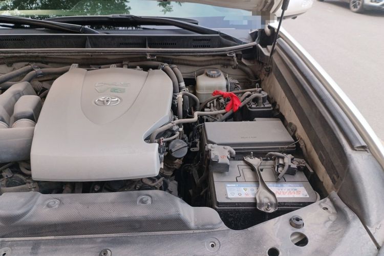Used Toyota Prado 2018 3.5L Automatic TX-L NAVI Engine Bay Left