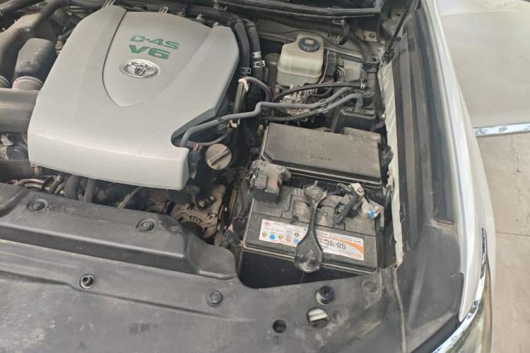 Used Toyota Prado 2018 3.5L Automatic TX-L NAVI with Rear-Mounted Spare Tire Engine Bay Left