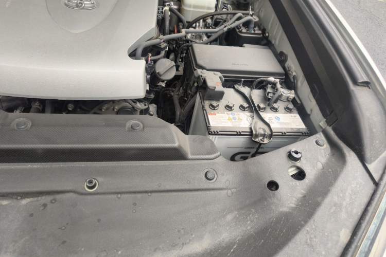 Used Toyota Prado 2018 3.5L Automatic TX-L NAVI Engine Bay Left