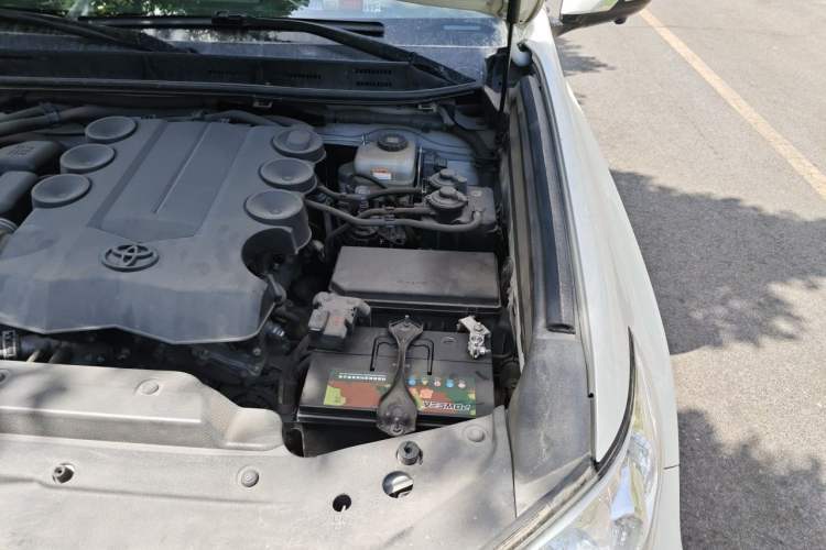 Used Toyota Prado  Engine Bay Left