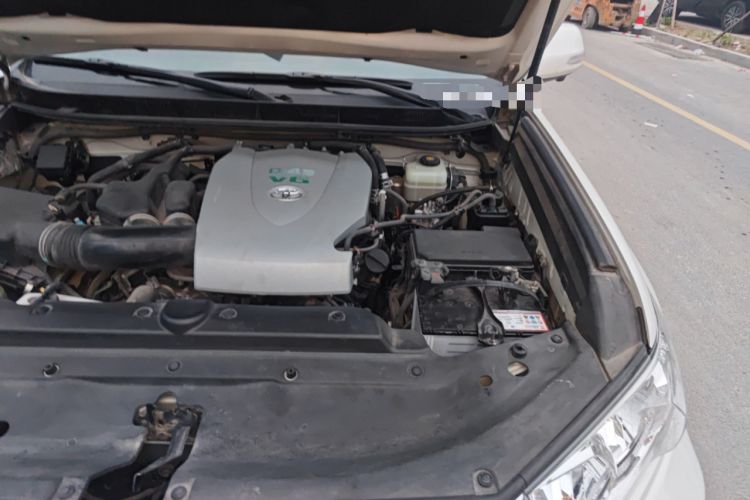 Used Toyota Prado 2018 3.5L Automatic TX Engine Bay Left