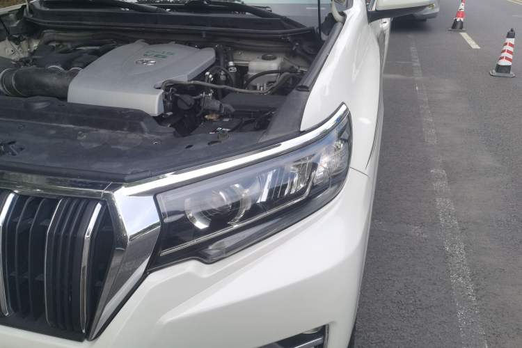 Used Toyota Prado 2018 3.5L Automatic SX Engine Bay Left