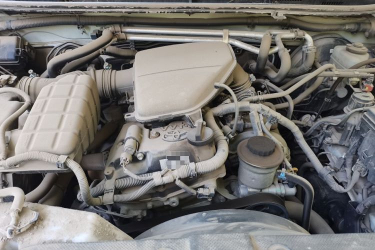Used Toyota Prado  Engine Bay
