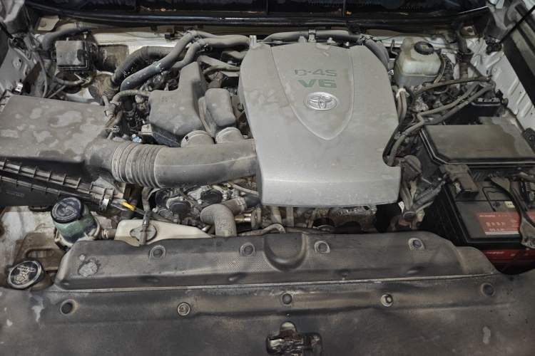 Used Toyota Prado 2018 3.5L Automatic TX Engine Bay
