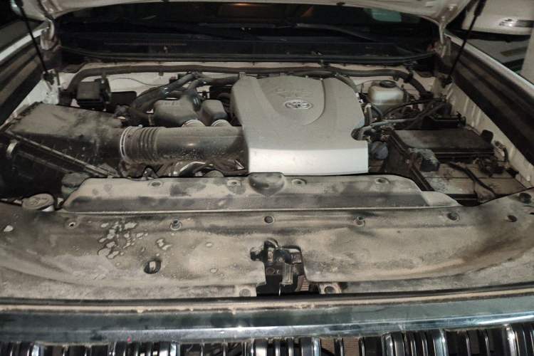 Used Toyota Prado 2018 3.5L Automatic TX-L Engine Bay