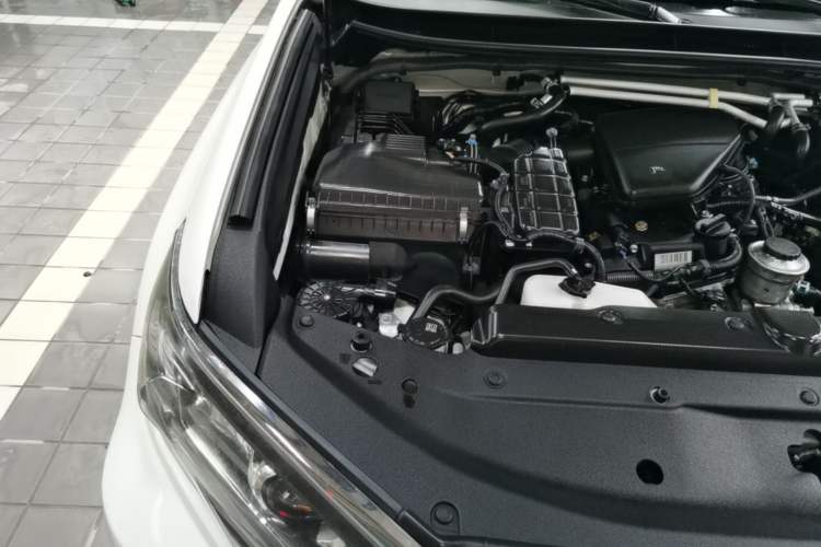 Used Toyota Prado  Engine Bay Right