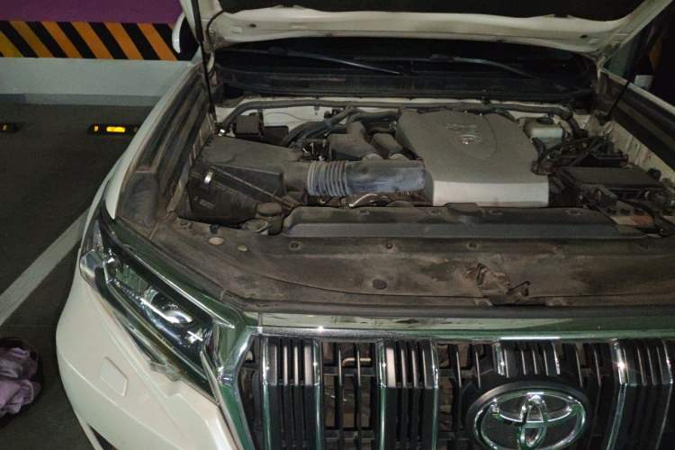 Used Toyota Prado 2018 3.5L Automatic TX-L NAVI Engine Bay Right