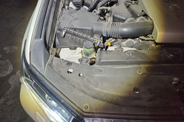 Used Toyota Prado 2018 3.5L Automatic TX-L with Rear-Mounted Spare Tire Engine Bay Right