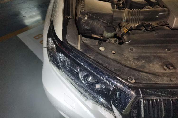 Used Toyota Prado 2018 3.5L Automatic TX-L NAVI with Rear-Mounted Spare Tire Engine Bay Right