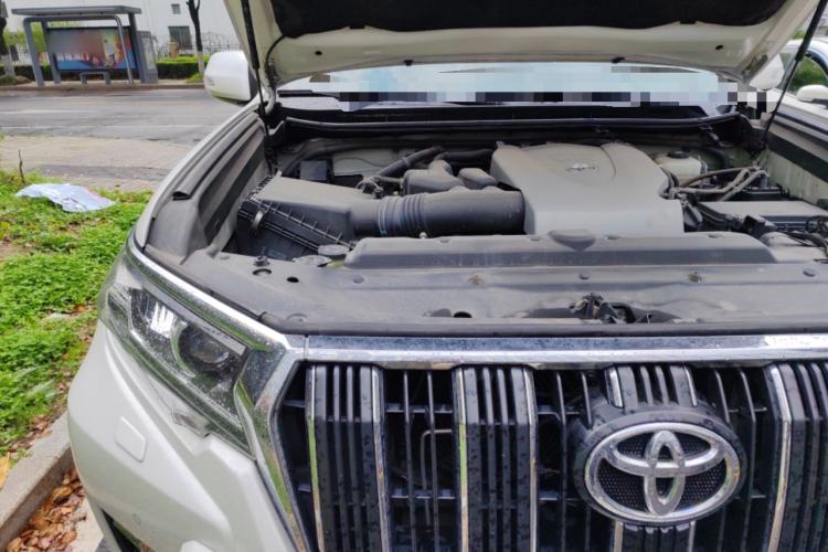 Used Toyota Prado 2018 3.5L Automatic TX-L Engine Bay Right