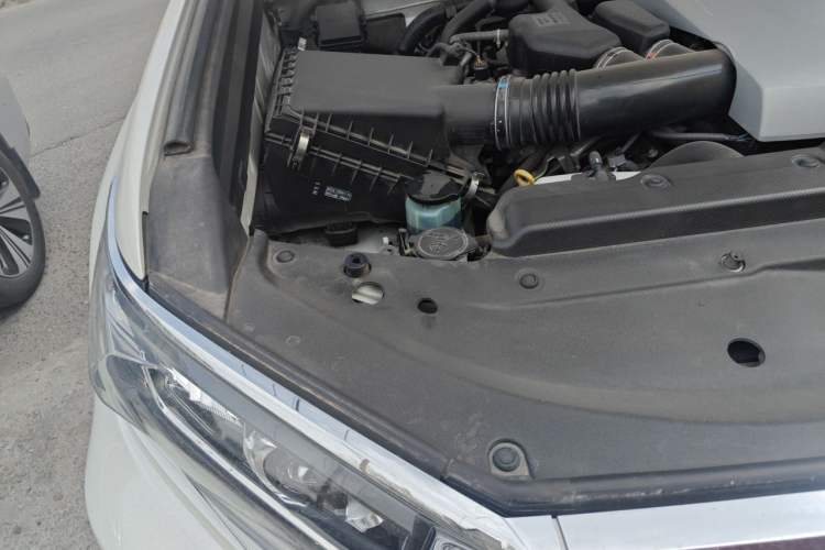 Used Toyota Prado 2018 3.5L Automatic TX-L with Rear-Mounted Spare Tire Engine Bay Right