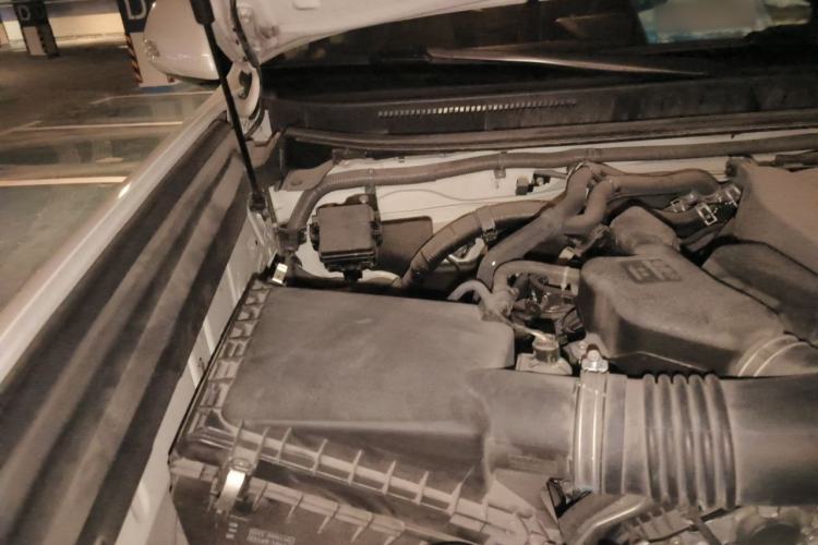 Used Toyota Prado 2018 3.5L Automatic TX-L Engine Bay Right